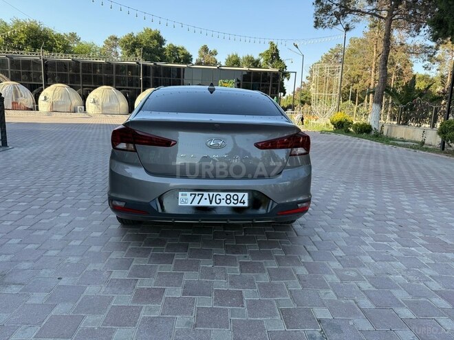 Hyundai Elantra 2019, 170,590 km - 2.0 l - Şirvan