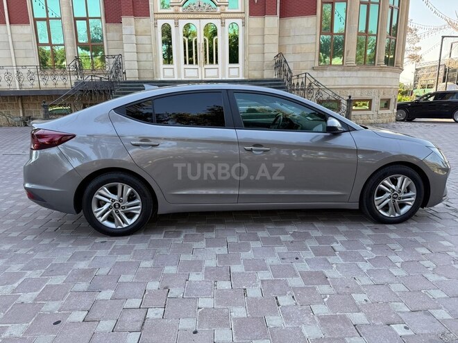 Hyundai Elantra 2019, 170,590 km - 2.0 l - Şirvan