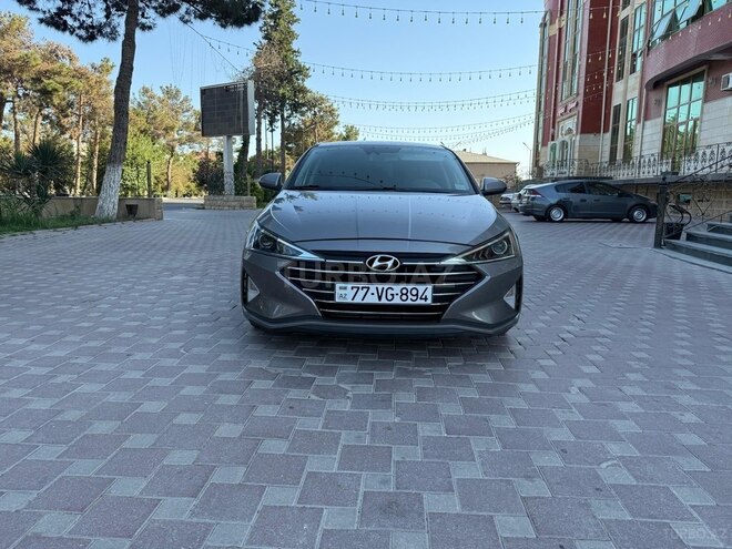 Hyundai Elantra 2019, 170,590 km - 2.0 l - Şirvan