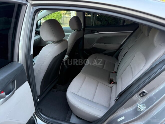 Hyundai Elantra 2019, 170,590 km - 2.0 l - Şirvan