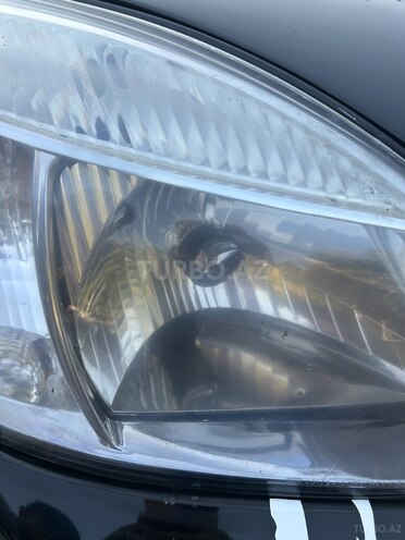 Kia Rio 2005, 277,150 km - 1.4 l - Mingəçevir