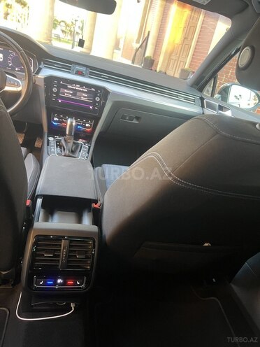 Volkswagen Passat 2021, 71,000 km - 1.5 l - Bakı
