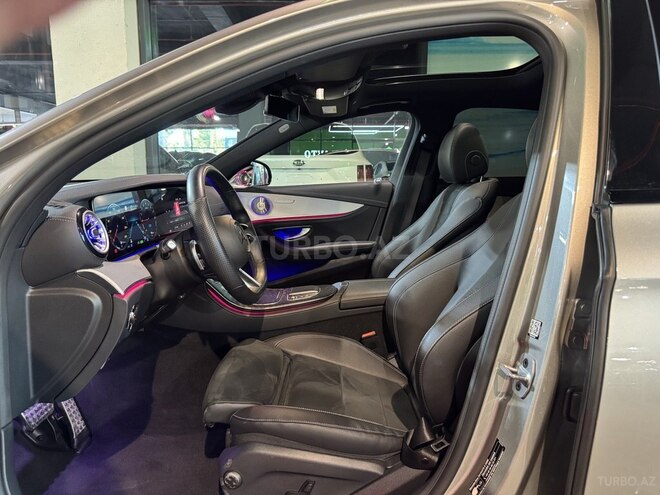 Mercedes E 300 e 4MATIC 2022, 25,000 km - 2.0 л - Bakı