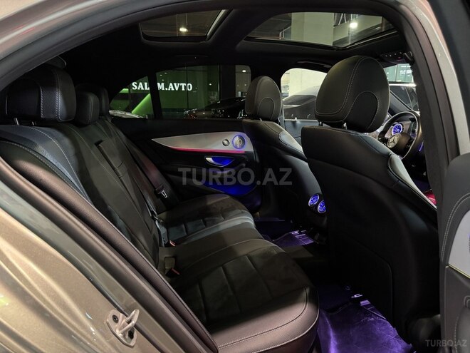 Mercedes E 300 e 4MATIC 2022, 25,000 km - 2.0 л - Bakı