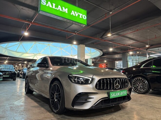 Mercedes E 300 e 4MATIC 2022, 25,000 km - 2.0 л - Bakı