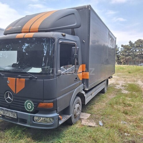 Mercedes Atego 815 2003, 800,000 km - 4.3 l - Bakı