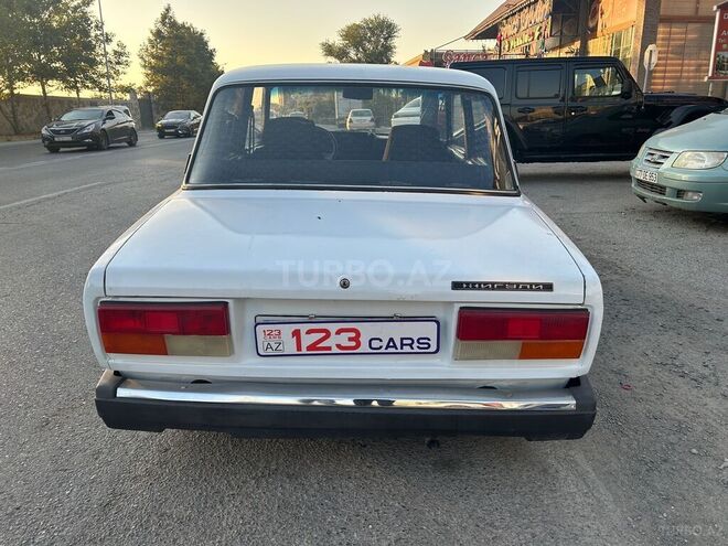 LADA (VAZ) 2107-5