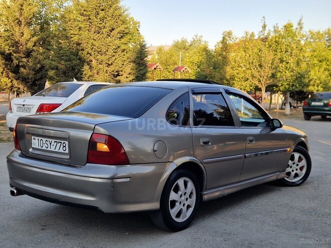 Opel Vectra 1999, 254,378 km - 1.8 l - Sumqayıt