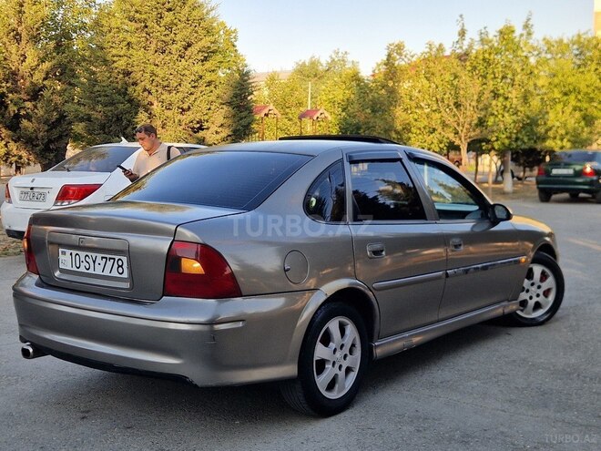 Opel Vectra 1999, 254,378 km - 1.8 l - Sumqayıt