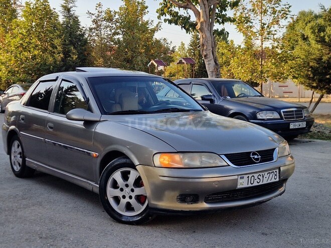 Opel Vectra 1999, 254,378 km - 1.8 l - Sumqayıt