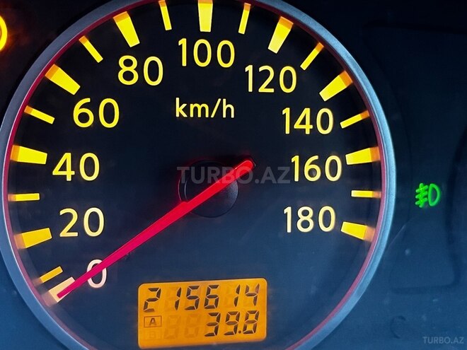 Nissan X-Trail 2004, 215,800 km - 2.0 l - Xırdalan
