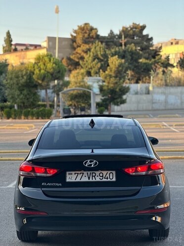 Hyundai Elantra 2018, 57,000 km - 2.0 l - Bakı