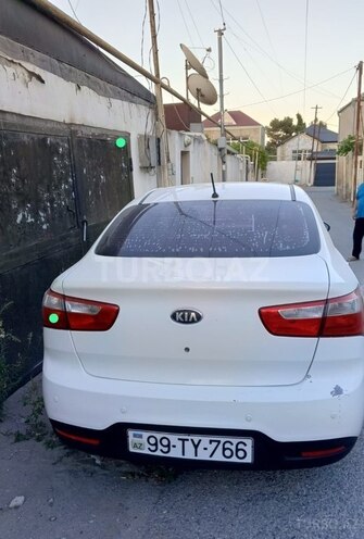 Kia Pride-2