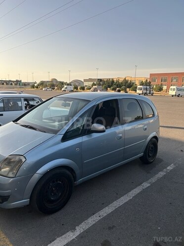 Opel Meriva-4