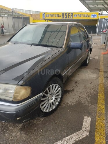 Mercedes C 220 1994, 598,684 km - 2.2 л - Füzuli