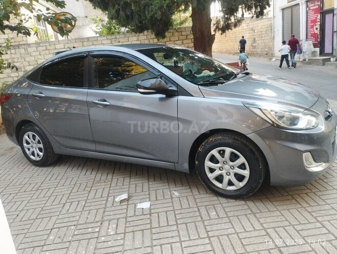 Hyundai Accent 2014, 185,350 km - 1.6 l - Bakı