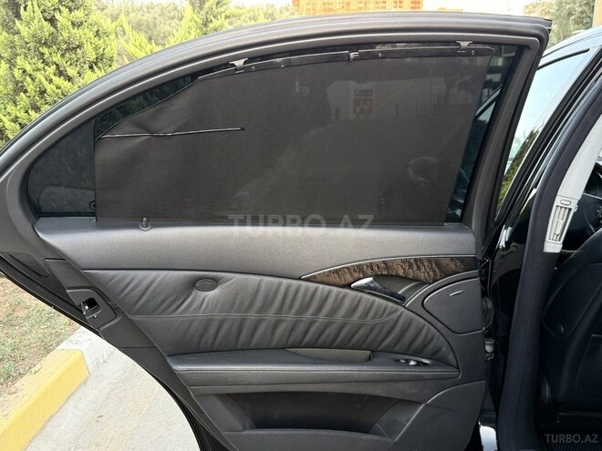 Mercedes E 320 2003, 323,500 km - 3.2 l - Bakı