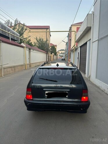 Mercedes C 200 1999, 384,596 km - 2.0 l - Bakı
