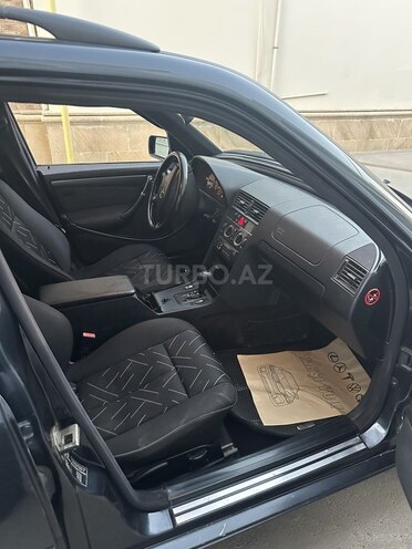 Mercedes C 200 1999, 384,596 km - 2.0 l - Bakı
