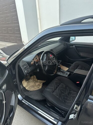 Mercedes C 200 1999, 384,596 km - 2.0 l - Bakı