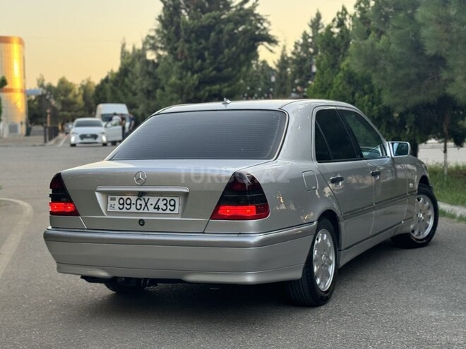 Mercedes C 220 d 1998, 316,000 km - 2.2 л - Saatlı
