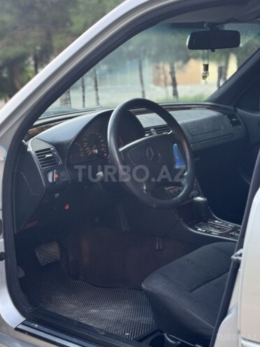 Mercedes C 220 d 1998, 316,000 km - 2.2 л - Saatlı