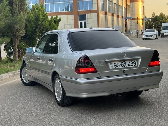 Mercedes C 220 d 1998, 316,000 km - 2.2 л - Saatlı