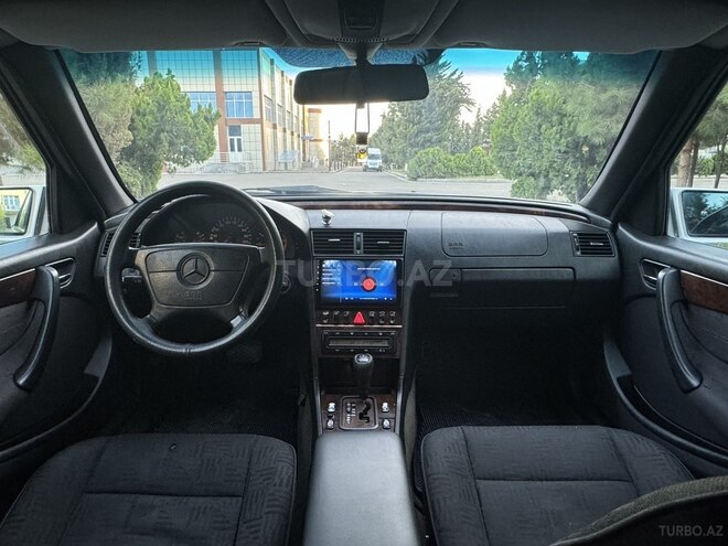 Mercedes C 220 d 1998, 316,000 km - 2.2 л - Saatlı