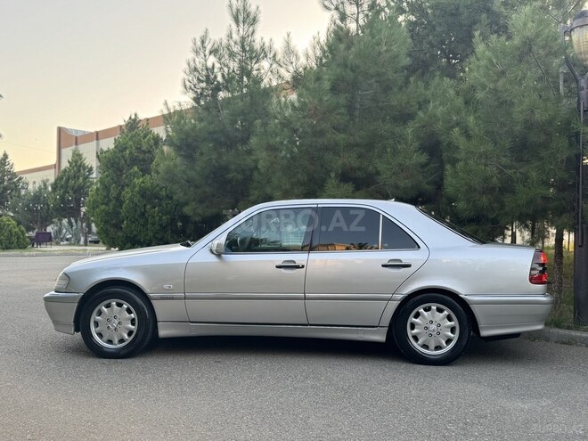 Mercedes C 220 d 1998, 316,000 km - 2.2 л - Saatlı