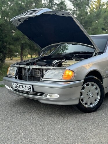 Mercedes C 220 d 1998, 316,000 km - 2.2 л - Saatlı