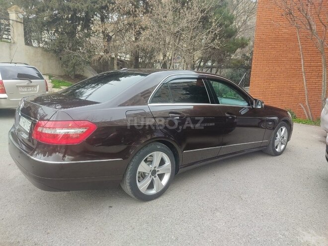 Mercedes E 220 d 2010, 250,000 km - 2.2 л - Bakı