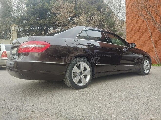 Mercedes E 220 d 2010, 250,000 km - 2.2 л - Bakı