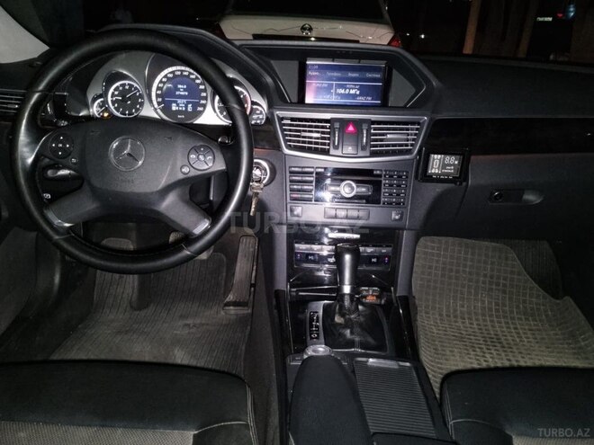 Mercedes E 220 d 2010, 250,000 km - 2.2 л - Bakı