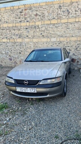 Opel Vectra 1996, 100,000 km - 1.8 l - Bakı