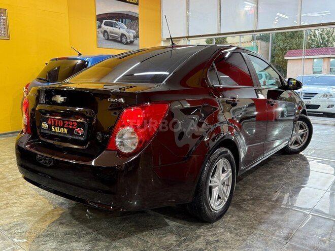 Chevrolet Aveo-2