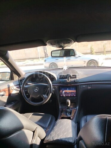Mercedes E 220 d 2006, 390,000 km - 2.2 l - Bakı