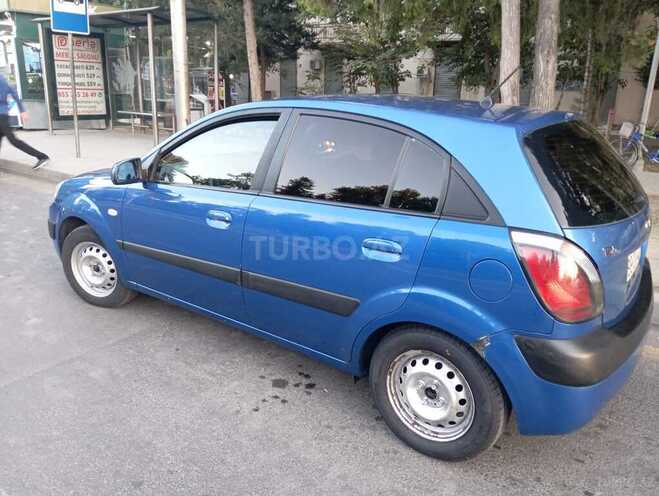Kia Rio 2006, 360,000 km - 1.5 l - Mingəçevir