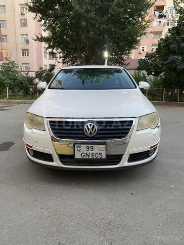 Volkswagen Passat 2005, 289,600 km - 2.0 л - Bakı