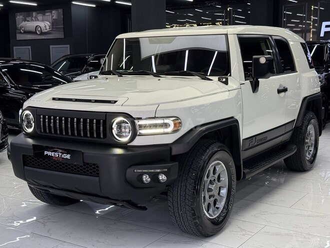 Toyota FJ Cruiser-1