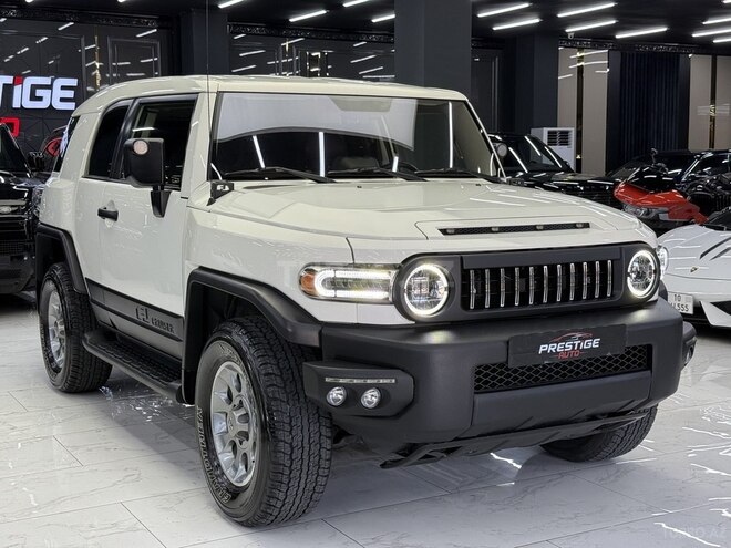Toyota FJ Cruiser-2