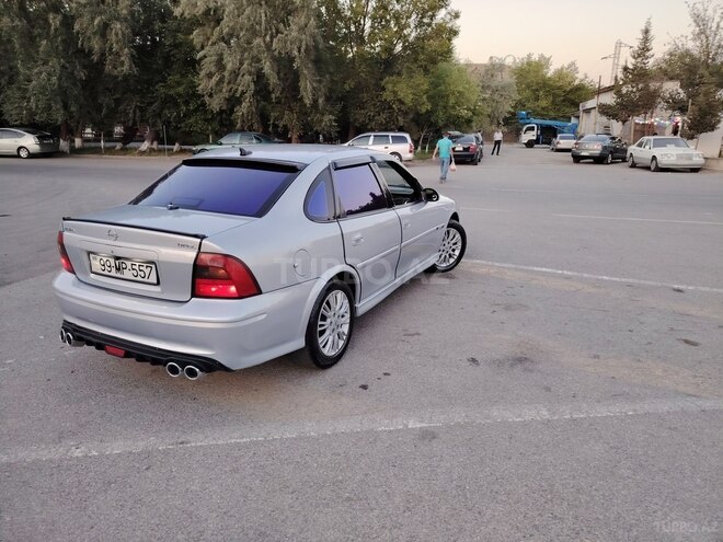 Opel Vectra 2000, 235,623 km - 2.0 l - Sumqayıt