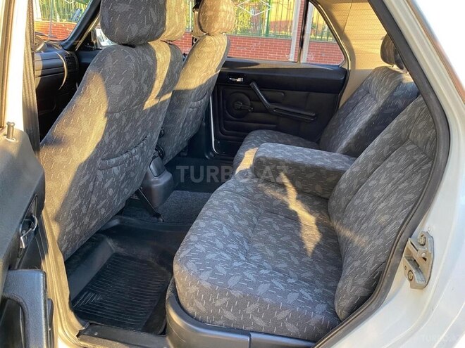 GAZ 3110 1998, 117,000 km - 2.4 l - Gəncə