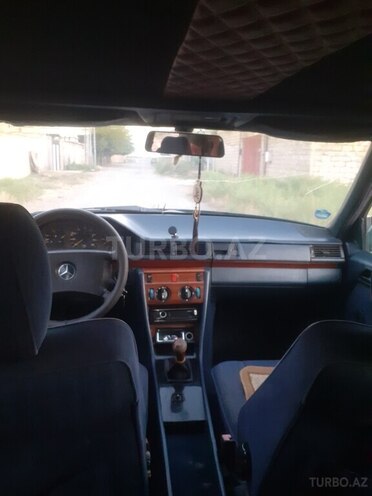 Mercedes E 200 1991, 424,565 km - 2.0 л - İmişli