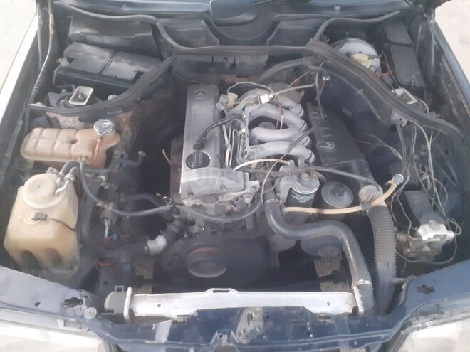Mercedes E 200 1991, 424,565 km - 2.0 л - İmişli
