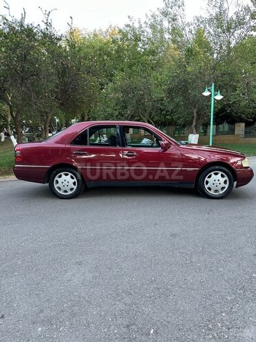 Mercedes C 180-3