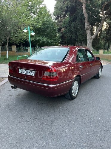 Mercedes C 180-5