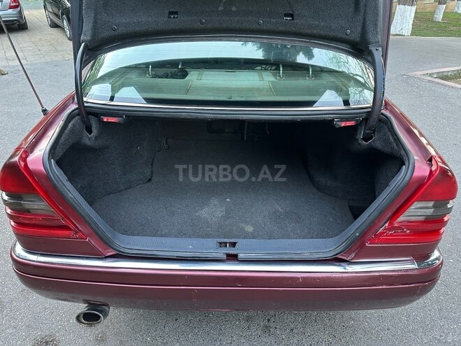 Mercedes C 180-9