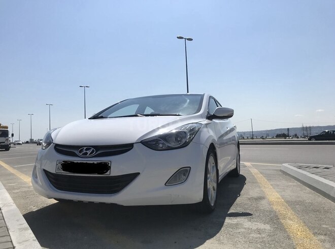 Hyundai Elantra 2013, 300,000 km - 1.6 l - Bakı