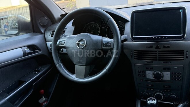 Opel Astra 2006, 235,000 km - 1.3 l - Bakı