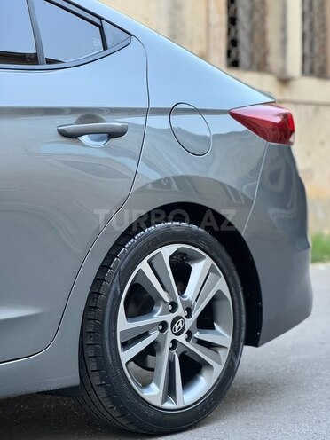 Hyundai Avante-18